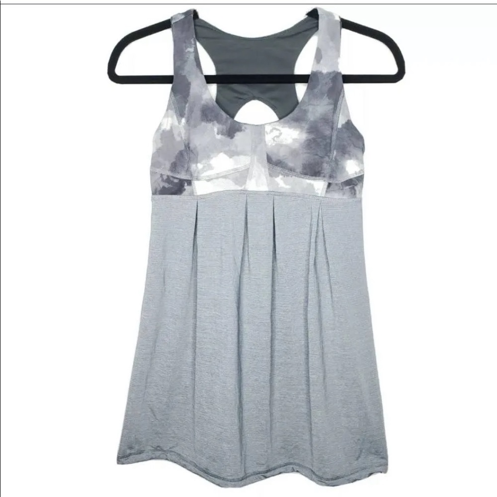 Lululemon grey and grey watercolor workout top